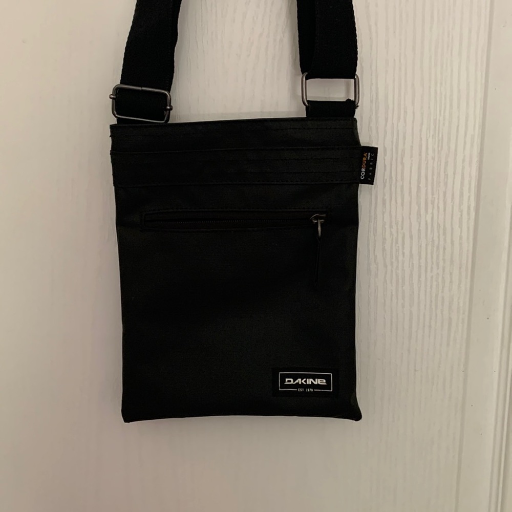 Crossbody bag